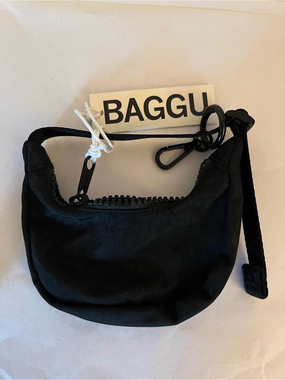 BAGGU Black Crescent Bag Charm